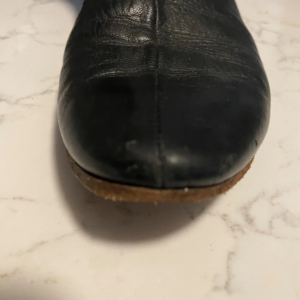 Boots - Picture 3 of 4